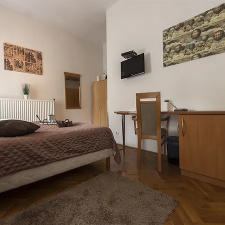 Bed & Breakfast Butterfly Danube
