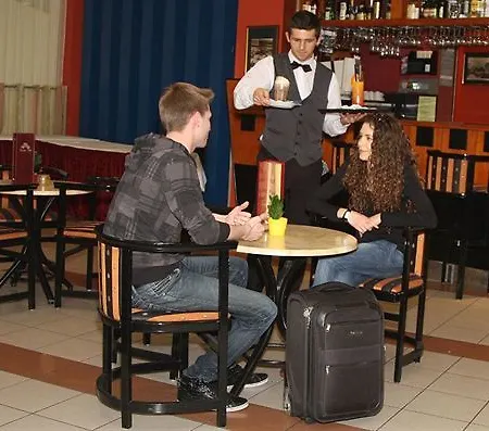 Griff Hotel 3*