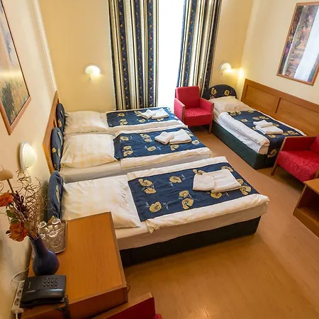 Hotel Swing 3*
