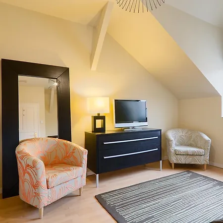 Kapital Bed & Breakfast 4*