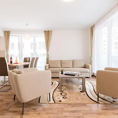 Corvin Apartmanhotel 3*