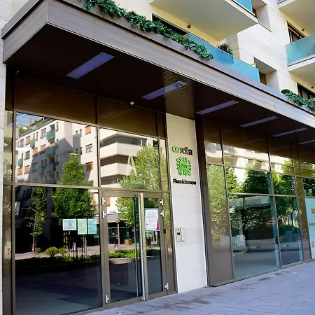Apartmanhotel Corvin 3*