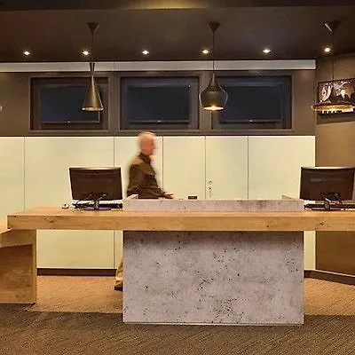 Ibis 3*