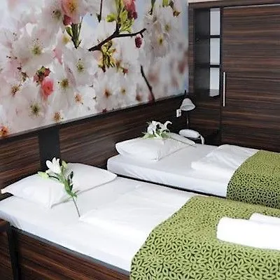 Green Hotel Budapest Szálloda