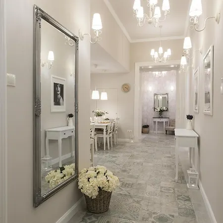 Serenity Boutique Nocleg ze śniadaniem 4*
