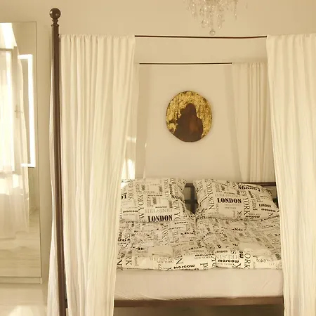 Thokoly Apartment Budapest