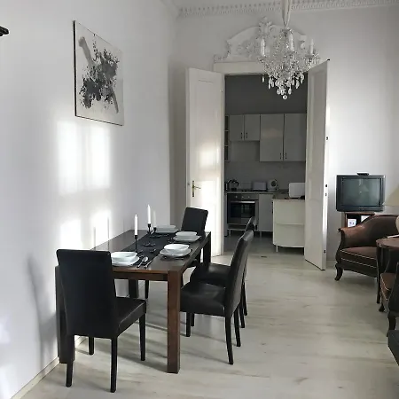 Apartment Thokoly Budapest