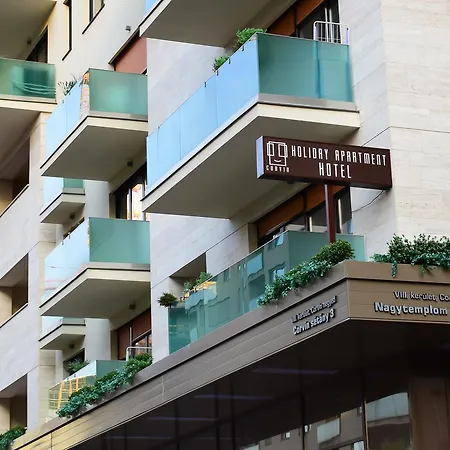 Apartmanhotel Corvin 3*