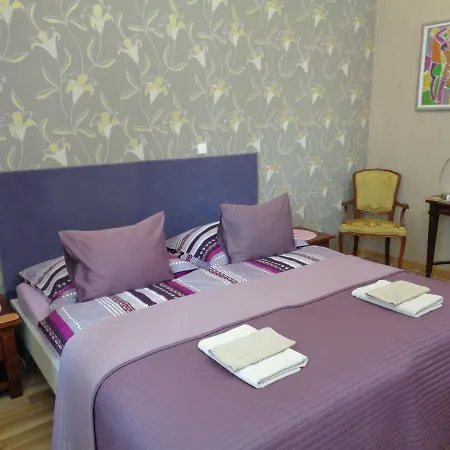 Guestrooms Guest house
