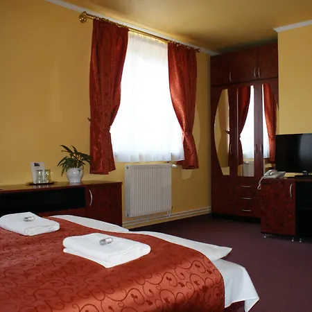 Palota 3*