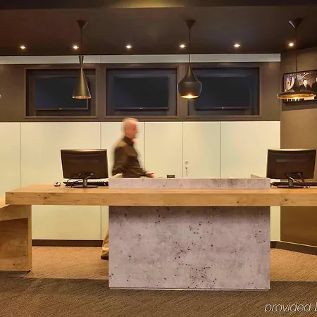Ibis 3*