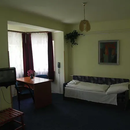 Carmen Bed & Breakfast 3*