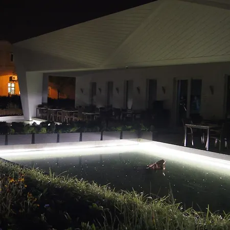 Hotel Anna 4*