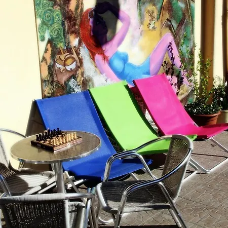 Bebudgetrooms Hostel *