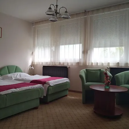 Otp Hotell 3*