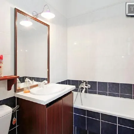 Tamasi House Apartman *