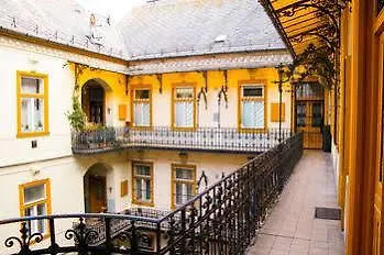 Heart Apartment