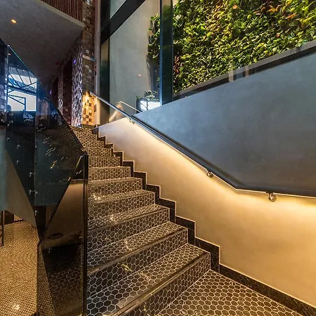 Clark - Adults Only 5* Budapest