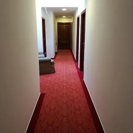 Aparthotel Opera Loft And 3*