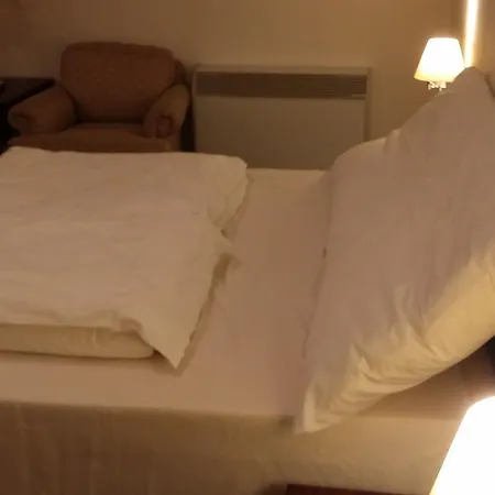 Aparthotel Opera Loft And 3*