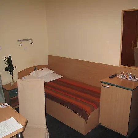 Alfred Panzio 3* Budapest
