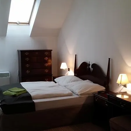 Aparthotel Opera Loft And 3*