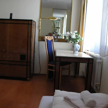 Panda Hotel
