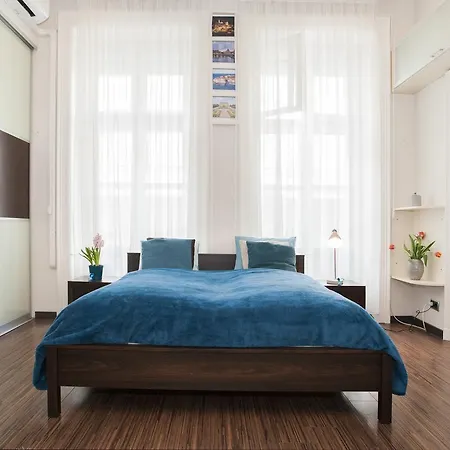 Viktoria Apartment