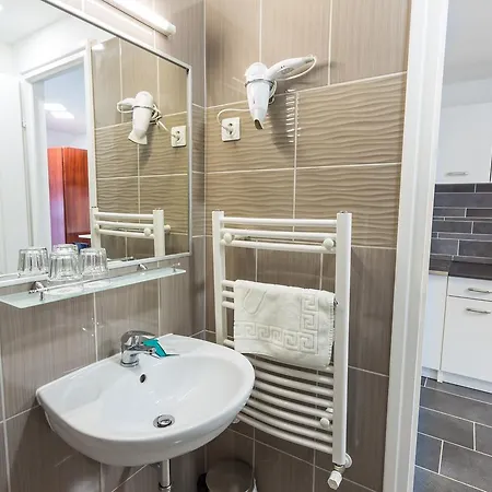 Classic Hotel 3*