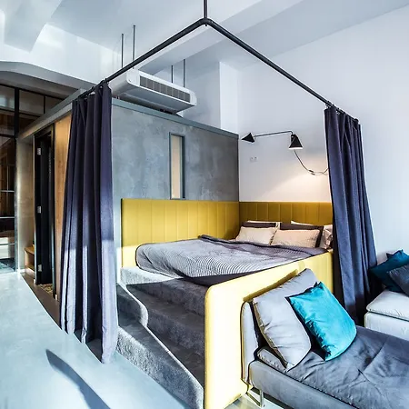 Loft Astoria *
