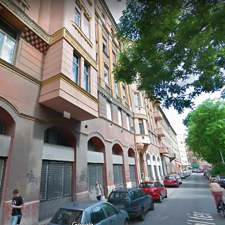 Stylish Ernesto Apartment