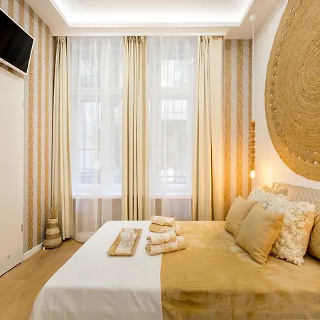 Holidays Harmony Apartman