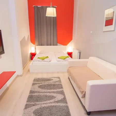 Apartment White Boat