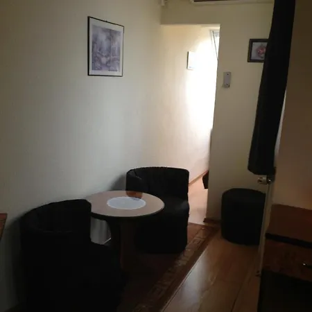 Otel Kristal 3*
