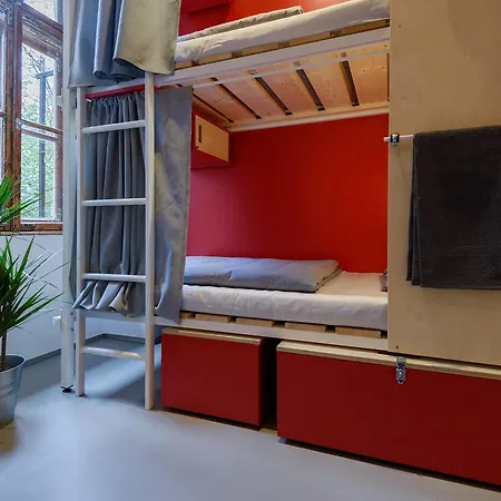 Albergue Flow Spaces