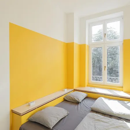 Flow Spaces * Budapest
