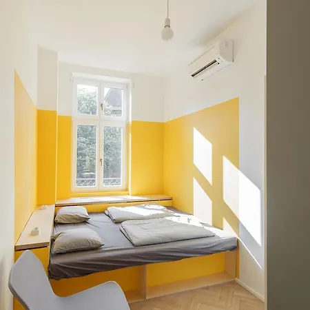Flow Spaces * Budapest