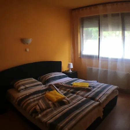 Bed & Breakfast Palota Panzio