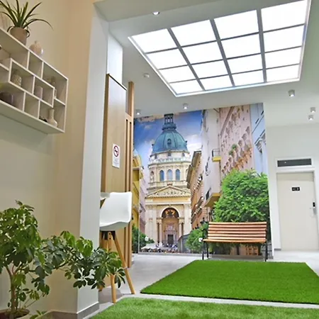 Bp Design And Szálloda