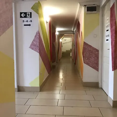 Opera Hostal Budapest