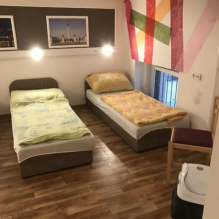 Opera Hostal Budapest