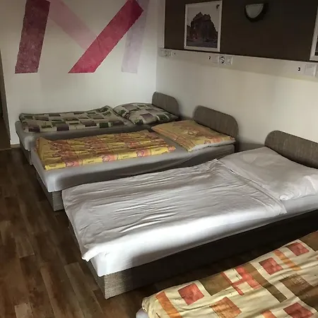Opera Hostal