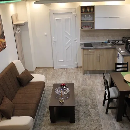 Westend Apartman