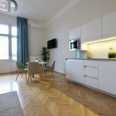 Europest Luxury Apartment Budapest