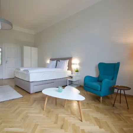 Europest Luxury Apartment