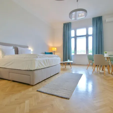 Europest Luxury Apartment Budapest