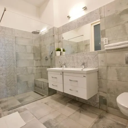 Apartment Europest Luxury