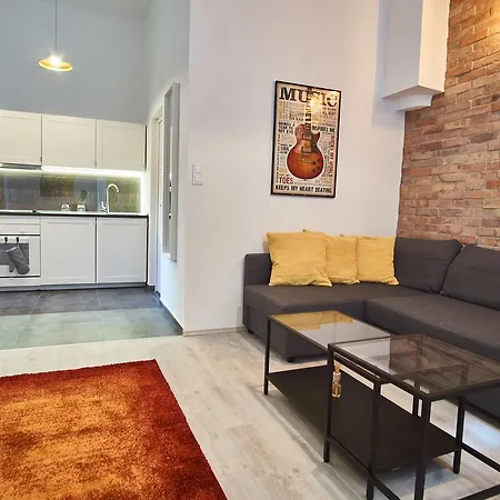 Design In The Center With Ac Apartment Budapest