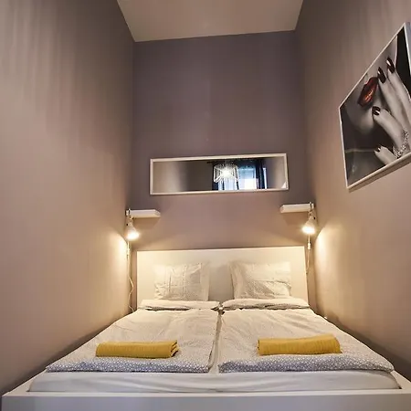 Apartment Design In The Center With Ac *