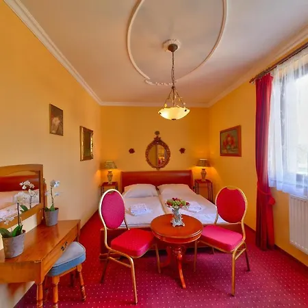 Hotel Romantik Hotel 3*